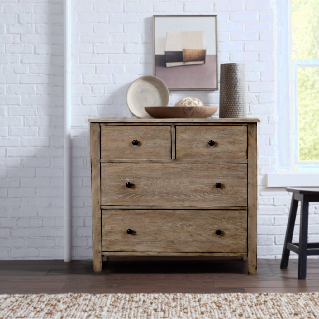 Classic Small Chest