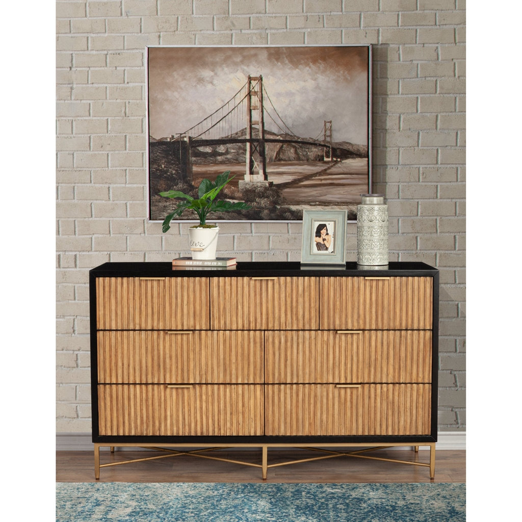 Larsen Dresser
